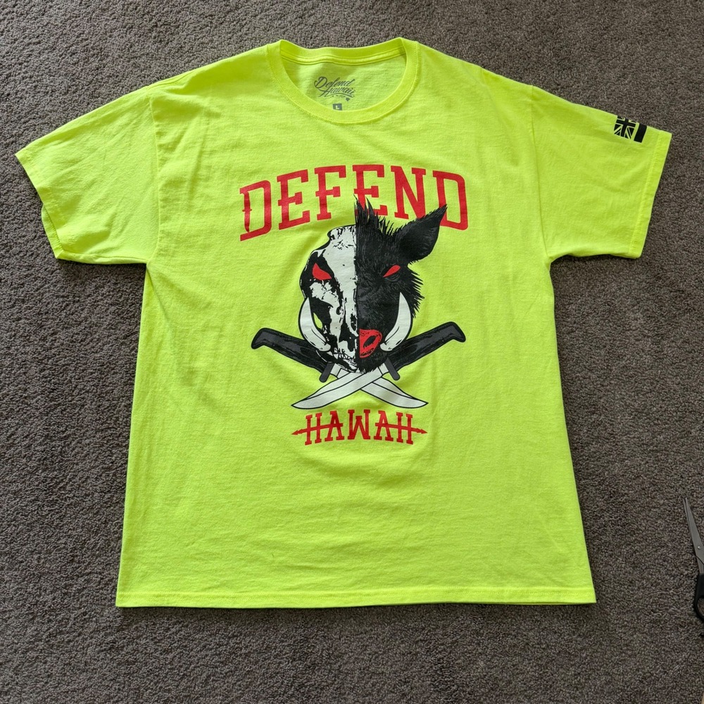 Defend Hawaii Mens T-Shirt‎ Size L Neon Yellow Hog Skull Swords Graphic Tee